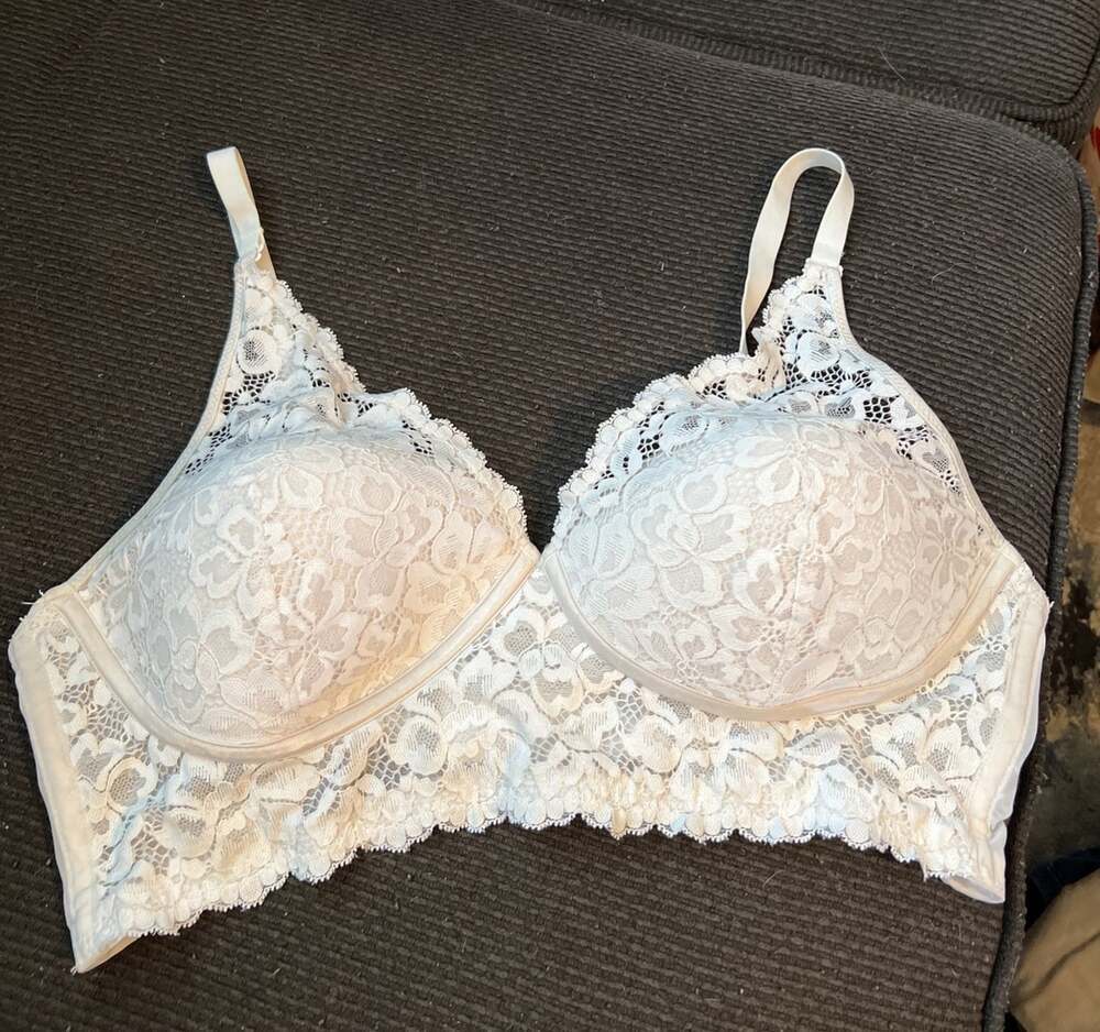 Maiden Form Lace Longline Underwire Bralette - White. 40B